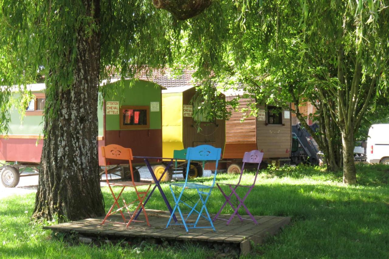 Che'Val d'Amour Ecleux Extérieur photo